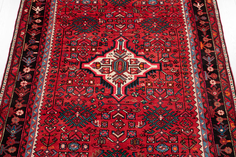 9' 10" x 5' 3" Excellent Hand-Knotted Vintage Fine Tribal Rug - Yasi & Fara 
