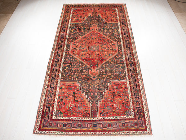 10' 9" x 5' 5" Excellent Hand-Knotted Vintage Tribal Rug - Yasi & Fara 
