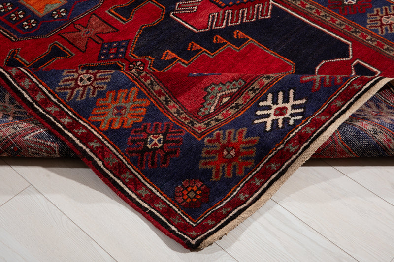 7' 3" x 4' 3" Excellent Hand-Knotted Vintage Tribal Rug - Yasi & Fara 