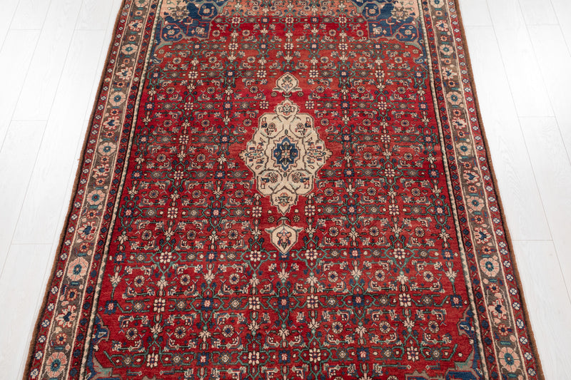 8' 11" x 5' 2" Excellent Hand-Knotted Vintage Tribal Rug - Yasi & Fara 