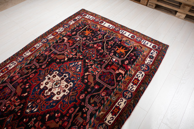 9' 4" x 5' 3" Excellent Hand-Knotted Vintage Tribal Rug - Yasi & Fara 