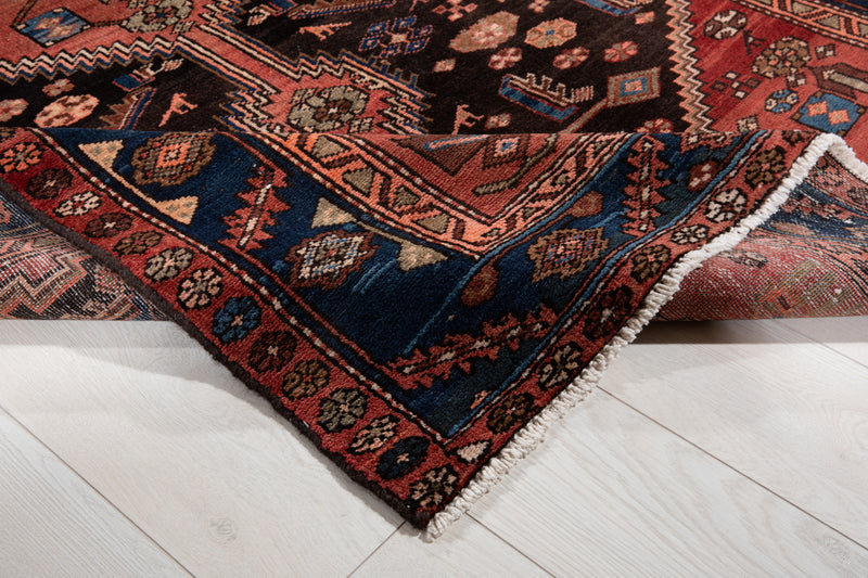 9' 1" x 4' 2" Excellent Hand-Knotted Vintage Tribal Rug - Yasi & Fara 