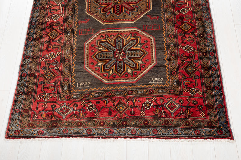 10' 1" x 5' Excellent Hand-Knotted Vintage Tribal Rug - Yasi & Fara 