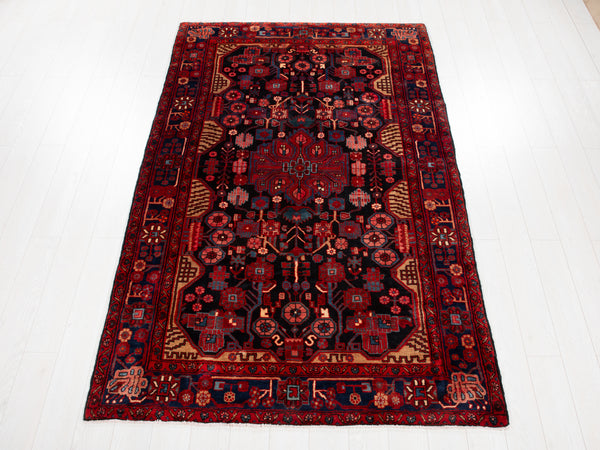 8' 8" x 5' 4" Excellent Hand-Knotted Vintage Tribal Rug - Yasi & Fara 