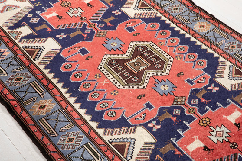 6' 9" x 4' 4" Excellent Hand-Knotted Vintage Tribal Rug - Yasi & Fara 