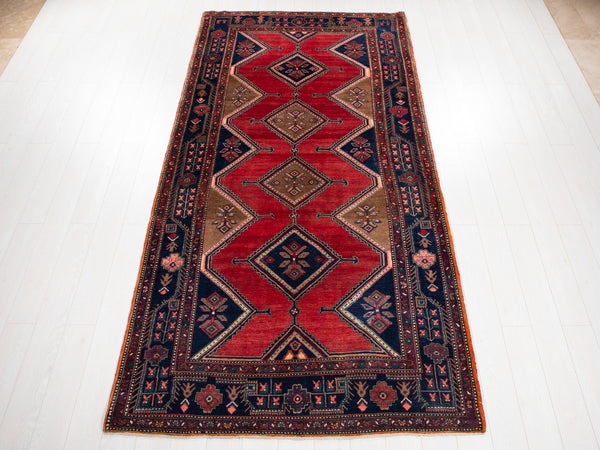10' 5" x 5' 3" Excellent Hand-Knotted Vintage Collectible Tribal Rug - Yasi & Fara 