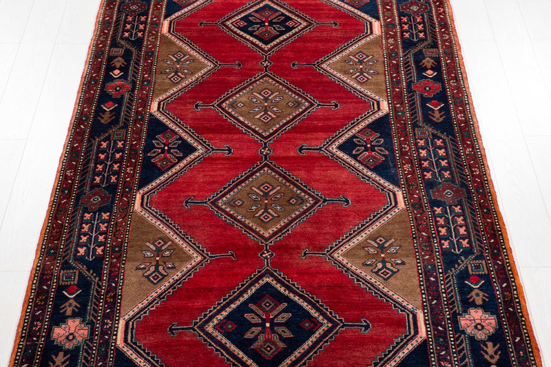 10' 5" x 5' 3" Excellent Hand-Knotted Vintage Collectible Tribal Rug - Yasi & Fara 