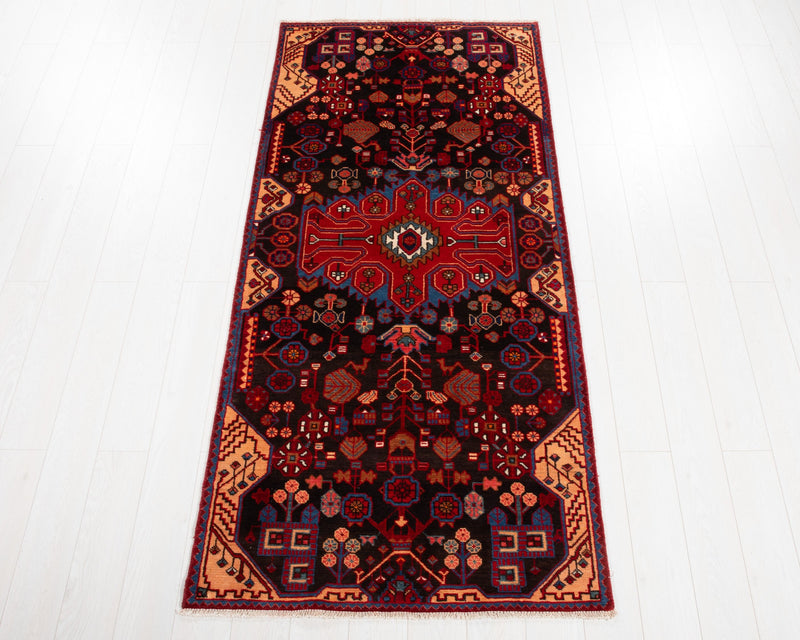 7' 9" x 3' 6" Excellent Hand-Knotted Vintage Tribal Rug - Yasi & Fara 