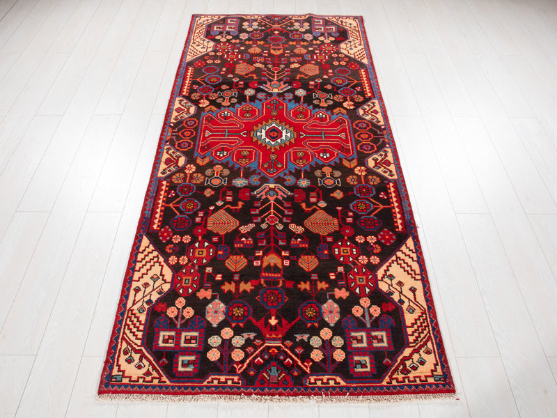 7' 9" x 3' 6" Excellent Hand-Knotted Vintage Tribal Rug - Yasi & Fara 