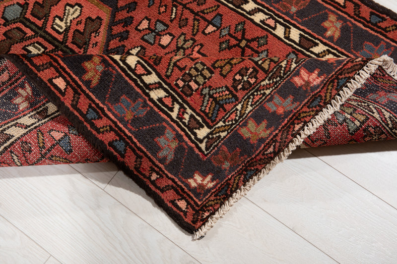 9' 10" x 3' 1" Excellent Hand-Knotted Vintage Tribal Runner Rug