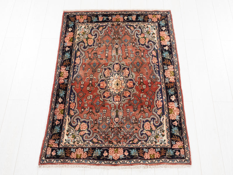 4' 10" x 3' 1" Excellent Hand-Knotted Vintage Collectible Rug - Yasi & Fara 