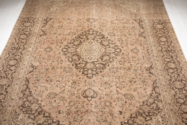 12' 5" x 9' 1" Excellent Hand-Knotted Antique Large Collectible Area Rug - Yasi & Fara 