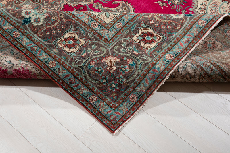 11' 3" x 8' Excellent Hand-Knotted Antique Large Collectible Area Rug - Yasi & Fara 