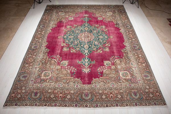 12' 4" x 9' 6" Excellent Hand-Knotted Antique Collectible Large Area Rug - Yasi & Fara 