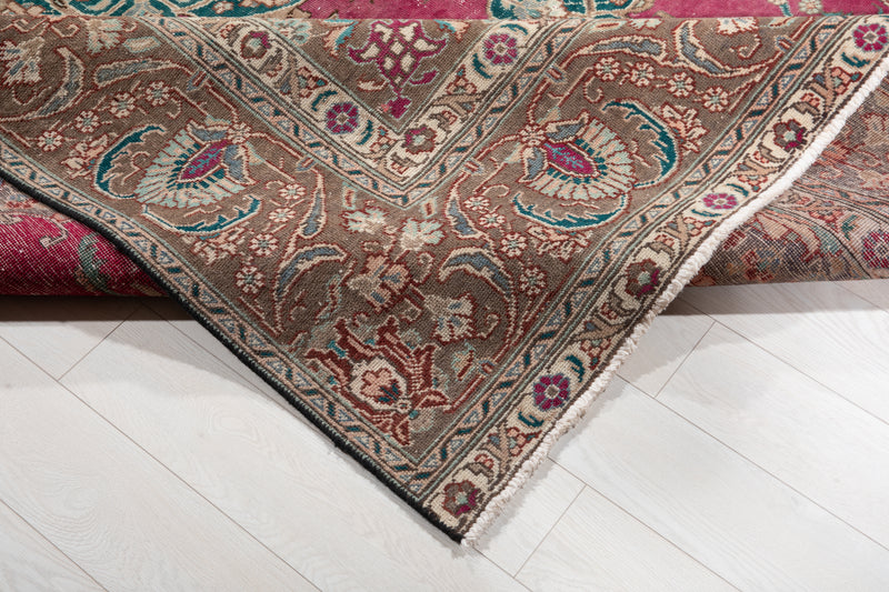 12' 4" x 9' 6" Excellent Hand-Knotted Antique Collectible Large Area Rug - Yasi & Fara 