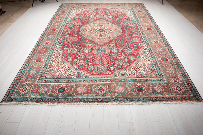 11' 5" x 7' 10" Excellent Hand-Knotted Antique Large Area Rug - Yasi & Fara 