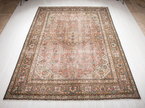 11' 2" x 8' 3" (340cm x 252cm) Excellent Hand-Knotted Antique Faded Area Rug - Yasi & Fara 