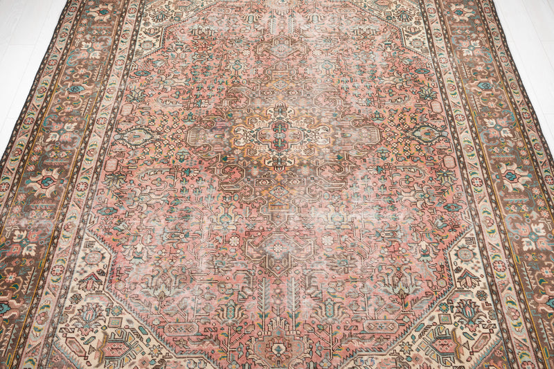 11' 2" x 8' 3" (340cm x 252cm) Excellent Hand-Knotted Antique Faded Area Rug - Yasi & Fara 