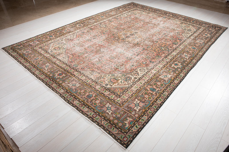 11' 2" x 8' 3" (340cm x 252cm) Excellent Hand-Knotted Antique Faded Area Rug - Yasi & Fara 