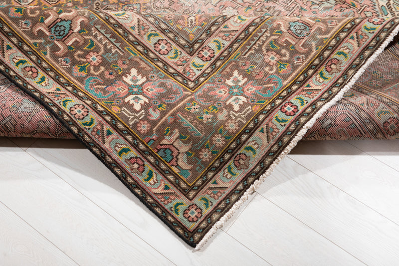 11' 2" x 8' 3" (340cm x 252cm) Excellent Hand-Knotted Antique Faded Area Rug - Yasi & Fara 