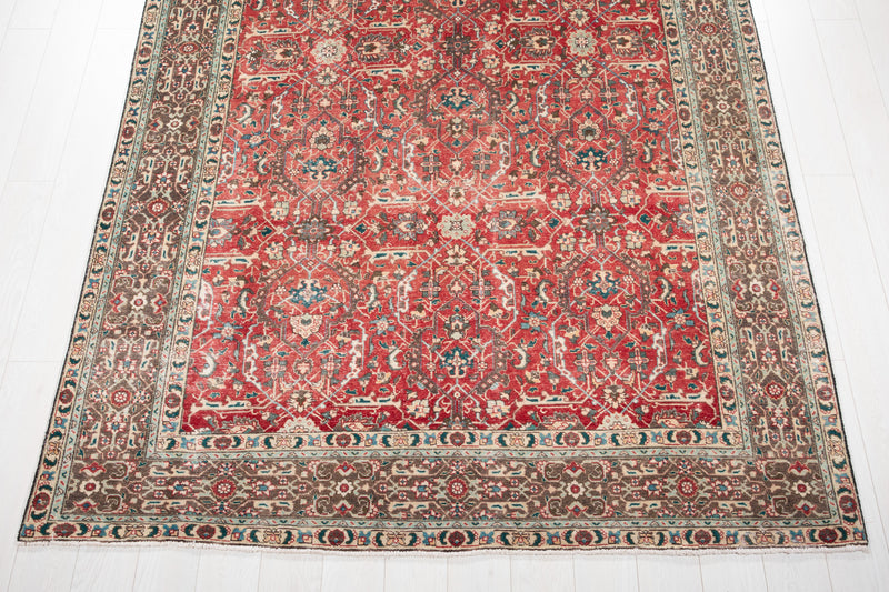 9' 8" x 6' 6" Excellent Hand-Knotted Antique Area Rug - Yasi & Fara 
