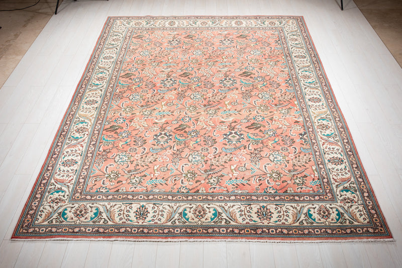 11' 2" x 8' 2" Excellent Hand-Knotted Vintage Collectible Area Rug - Yasi & Fara 