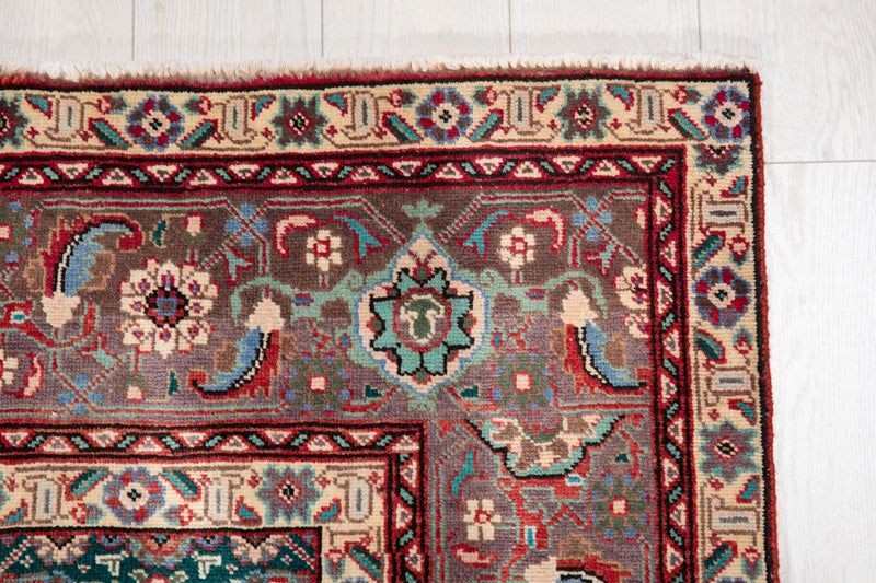 9' 11" x 6' 6" Excellent Hand-Knotted Vintage Area Rug - Yasi & Fara 