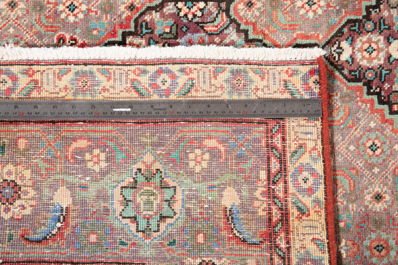 9' 11" x 6' 6" Excellent Hand-Knotted Vintage Area Rug - Yasi & Fara 