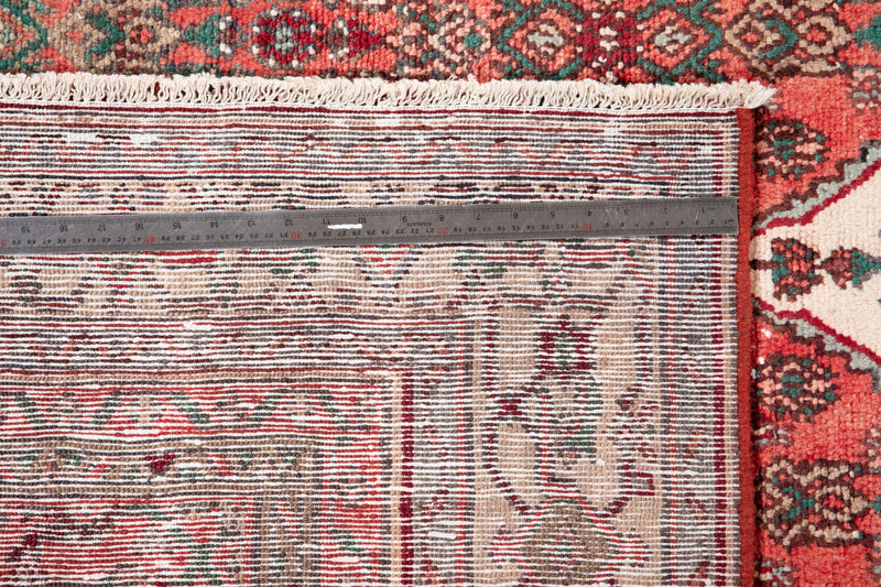 9' 9" x 6' 4" Excellent Hand-Knotted Antique Area Rug - Yasi & Fara 