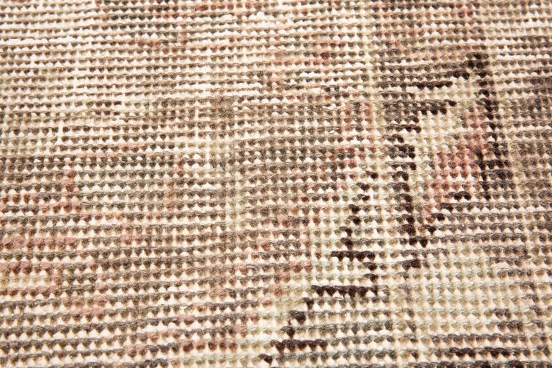 9' x 6' Excellent Hand-Knotted Antique Faded Area Rug - Yasi & Fara 