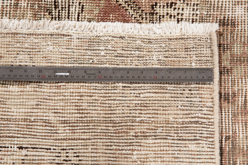 9' x 6' Excellent Hand-Knotted Antique Faded Area Rug - Yasi & Fara 