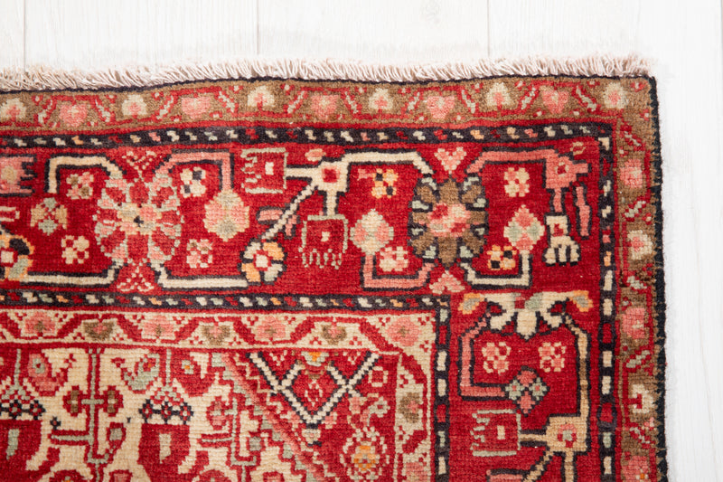 5' 3" x 3' 5" Excellent Hand-Knotted Vintage Collectible Tribal Rug - Yasi & Fara 