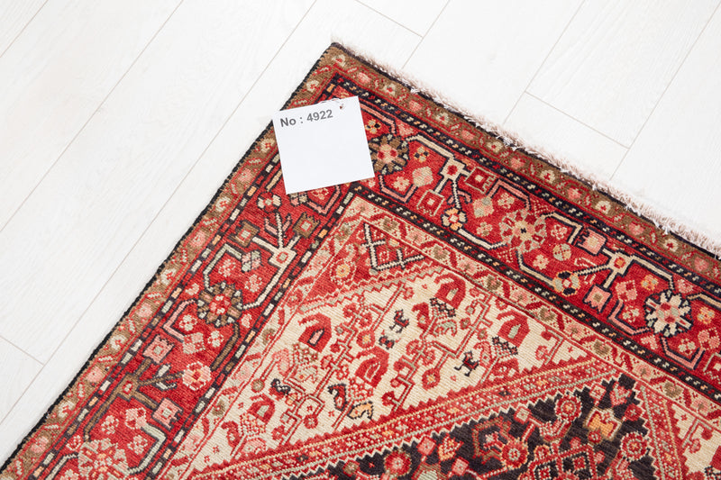 5' 3" x 3' 5" Excellent Hand-Knotted Vintage Collectible Tribal Rug - Yasi & Fara 