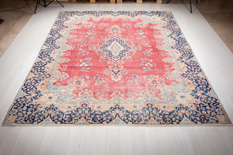 12' x 9' Excellent Hand-Knotted Antique Collectible Area Rug - Yasi & Fara 