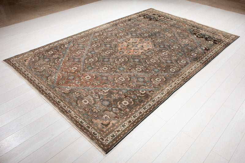 10' x 6' 3" Excellent Hand-Knotted Antique Faded Area Rug - Yasi & Fara 