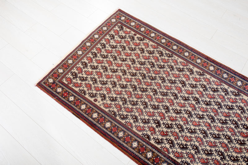 5' 8" x 3' 1" Excellent Hand-Knotted Vintage Collectible Fine Tribal Rug - Yasi & Fara 