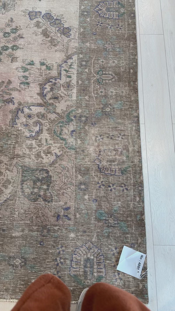 12' 4" x 9' 10" Excellent Hand-Knotted Neutral Faded Large Area Rug