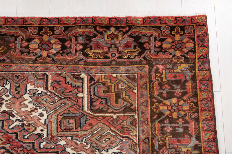 9' 4" x 6' 7" Excellent Hand-Knotted Antique Collectible Geometric Tribal Area Rug - Yasi & Fara 