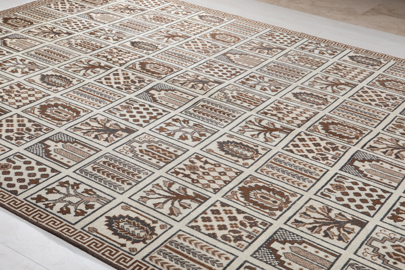 11' 6" x 8' 6" Excellent Hand-Knotted Neutral Antique Large Area Rug - Yasi & Fara 
