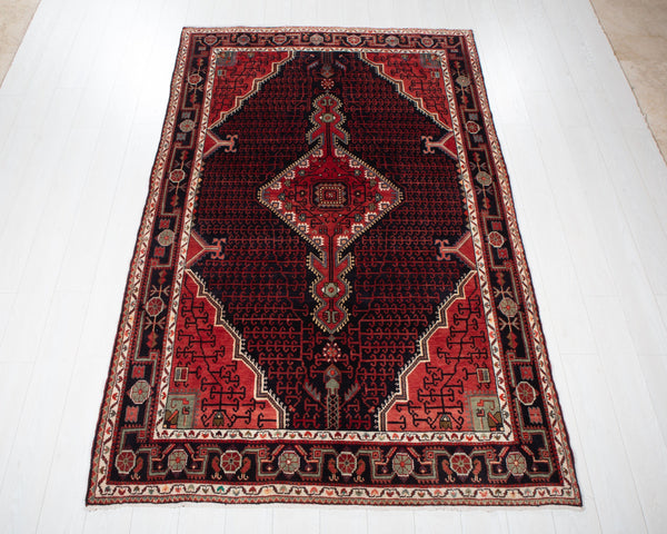 8' 2" x 5' 2" Excellent Hand-Knotted Vintage Tribal Rug - Yasi & Fara 