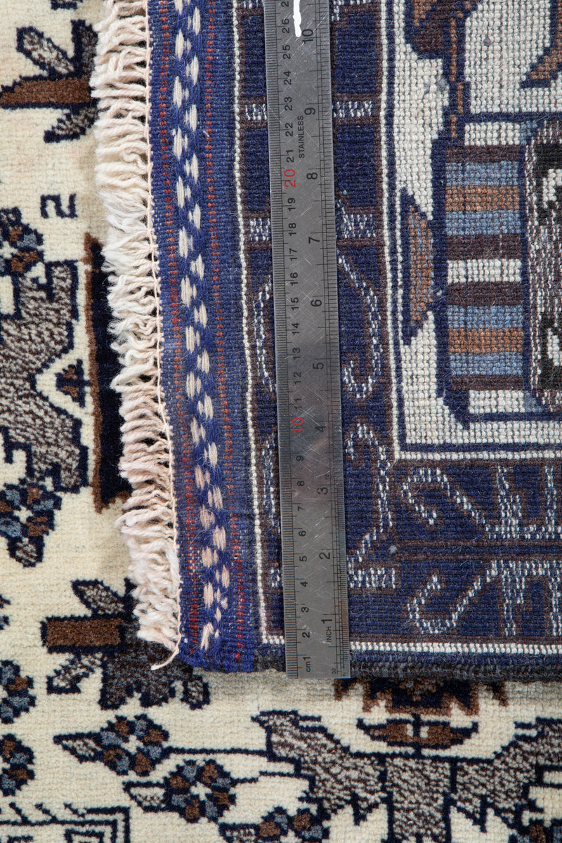 6' 5" x 3' 11" Excellent Hand-Knotted Vintage Tribal Rug - Yasi & Fara 