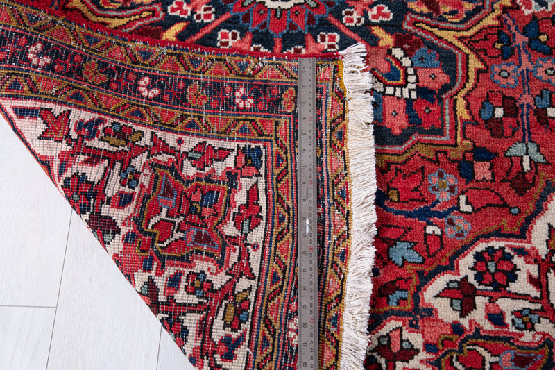 [Persian Rugs] - [Yasi & Fara] - [Vintage Rugs] - [Antique Rugs] - [Oriental Area Rug] - [Handmade Carpet]