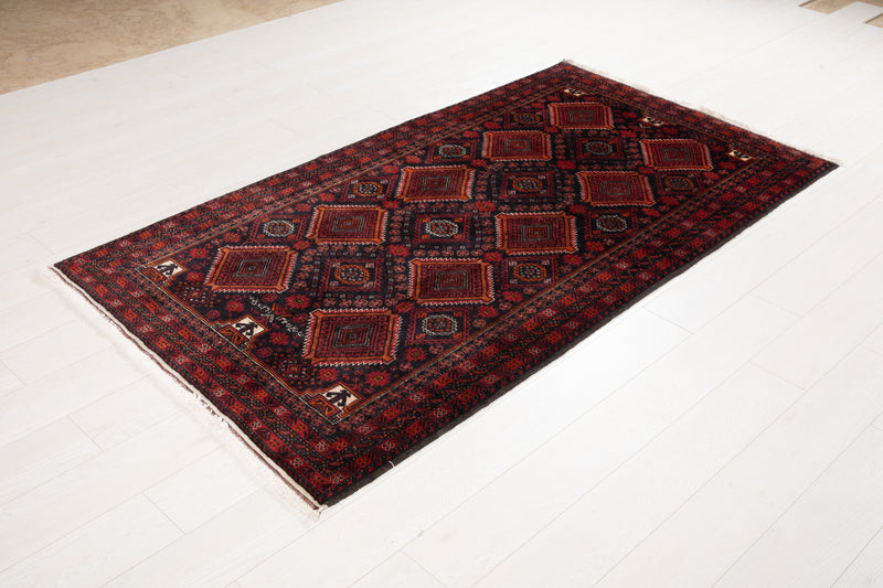 6' 9" x 3' 8" Excellent Hand-Knotted Vintage Fine Tribal Rug - Yasi & Fara 
