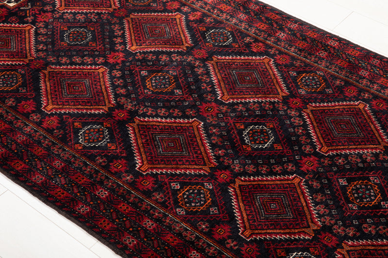 6' 9" x 3' 8" Excellent Hand-Knotted Vintage Fine Tribal Rug - Yasi & Fara 